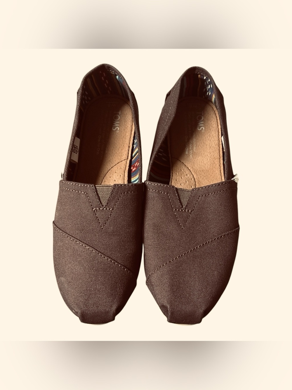 TOMS Women’s NWT Classic Ash Canvas Slip On Flat Shoes - Picture 2 of 7